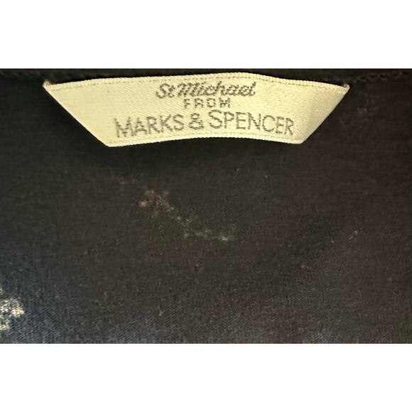 St Michael from Mark and Spencer Floral with Hearts Cotton Night Dress - Picture 6 of 8